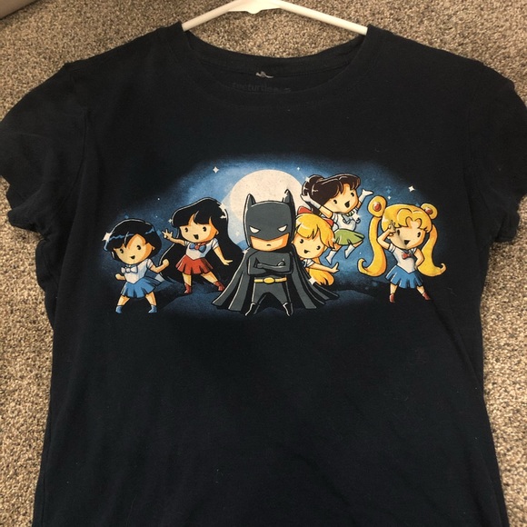 Sailor moon and Batman t-shirt - Picture 2 of 2